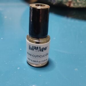 Red Aspen Mini Cuticle Oil - Black Cap